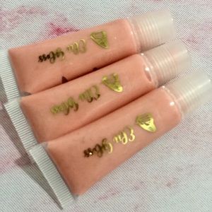 Nude lip gloss